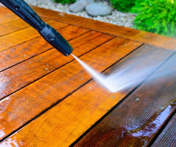 Enhance Curb Appeal with Professional Pressure Cleaning Services